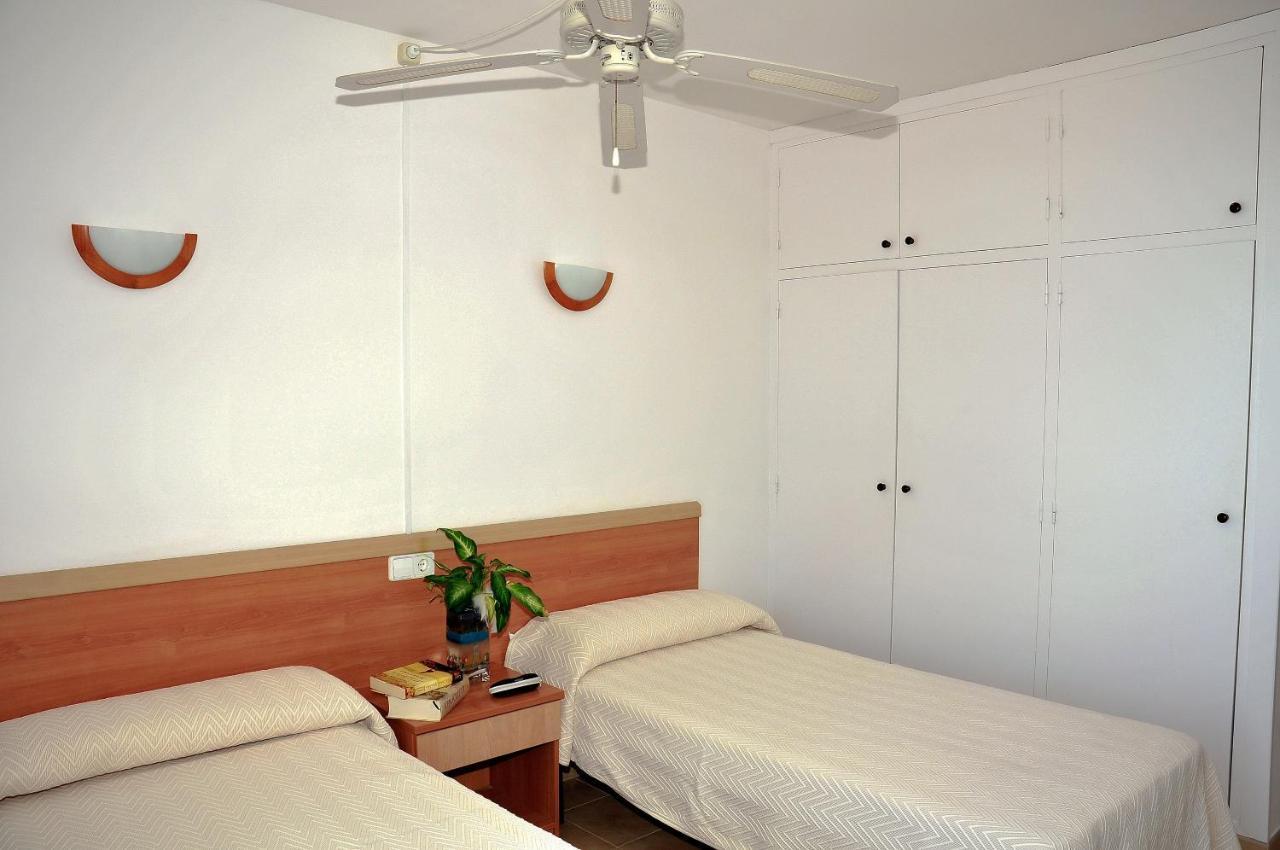 S'Arenal Apartments Portinatx Cameră foto